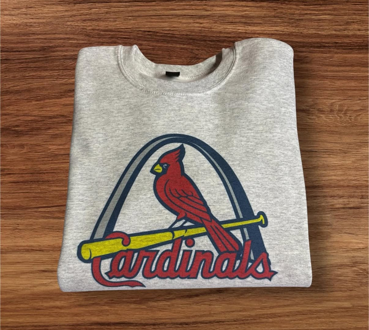 Cardinals Arch Crewneck
